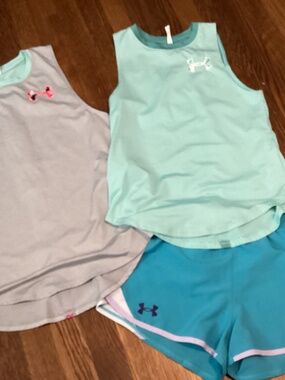 Under Armour 3pc lot girls YXL(18/20)